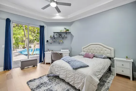 6595 NW 32nd Terrace Boca Raton FL 33496