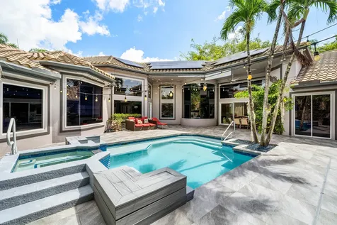 6595 NW 32nd Terrace Boca Raton FL 33496
