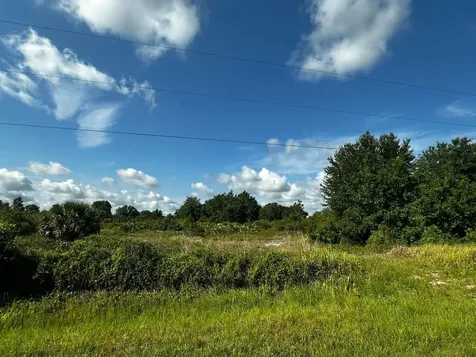 15138 NW 262nd Street Okeechobee FL 34972