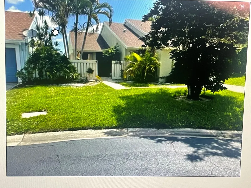 5675 Northpointe Lane Boynton Beach FL 33437