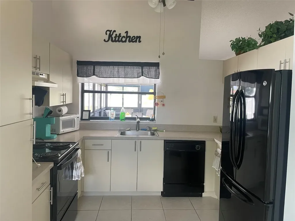 5675 Northpointe Lane Boynton Beach FL 33437