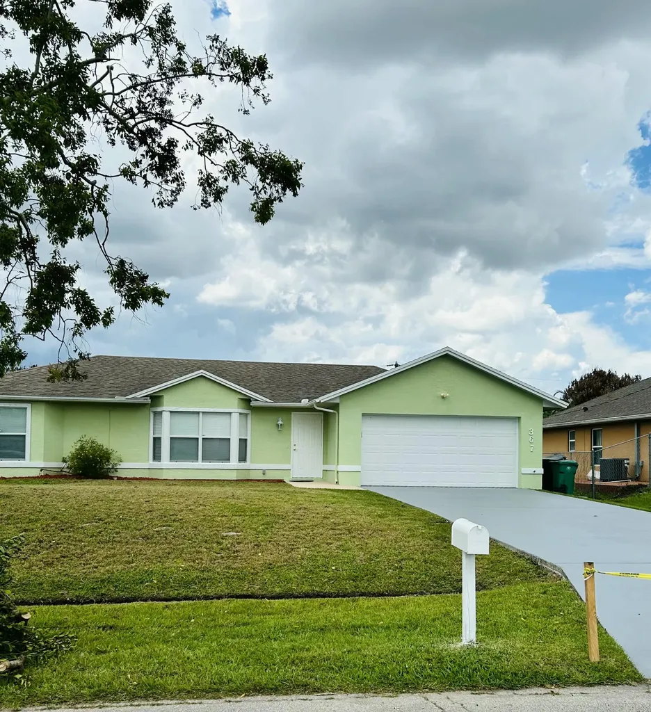 367 SW Donna Terrace Port St Lucie FL 34984