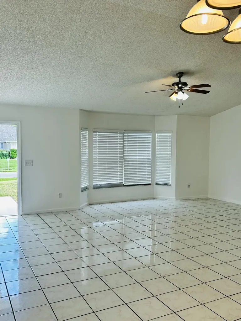 367 SW Donna Terrace Port St Lucie FL 34984