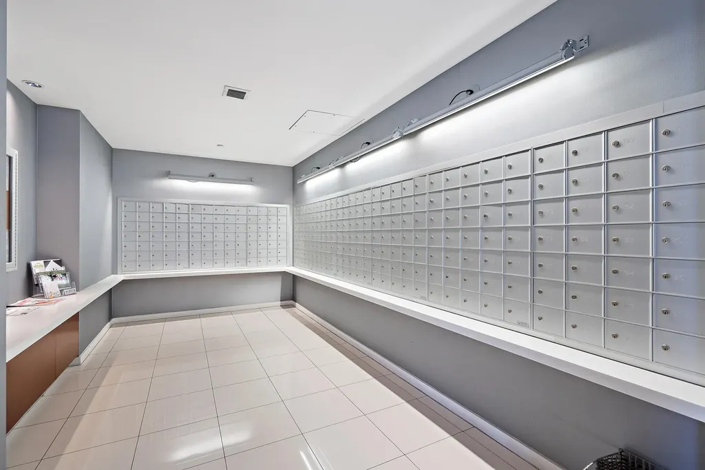 300 S Australian Avenue West Palm Beach FL 33401
