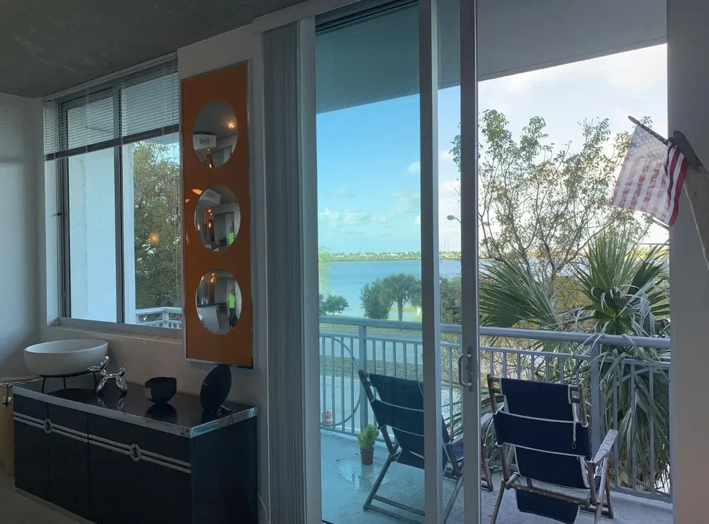 300 S Australian Avenue West Palm Beach FL 33401