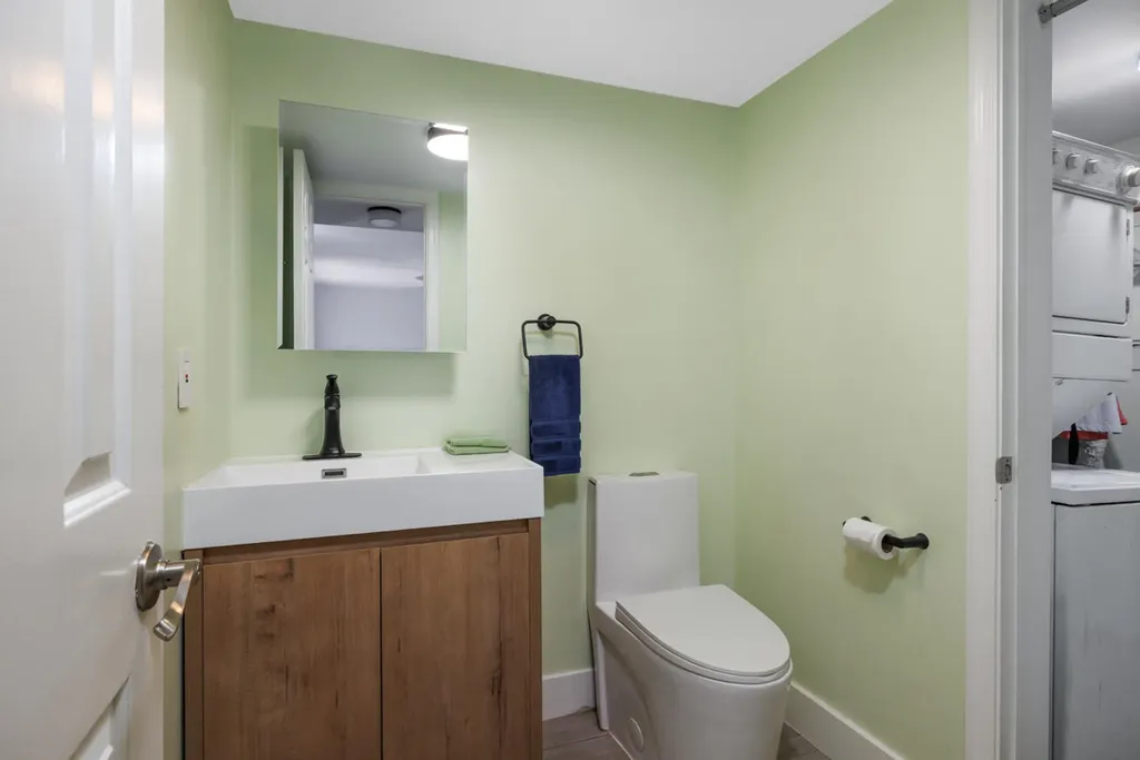106 Linda Lane Palm Beach Shores FL 33404