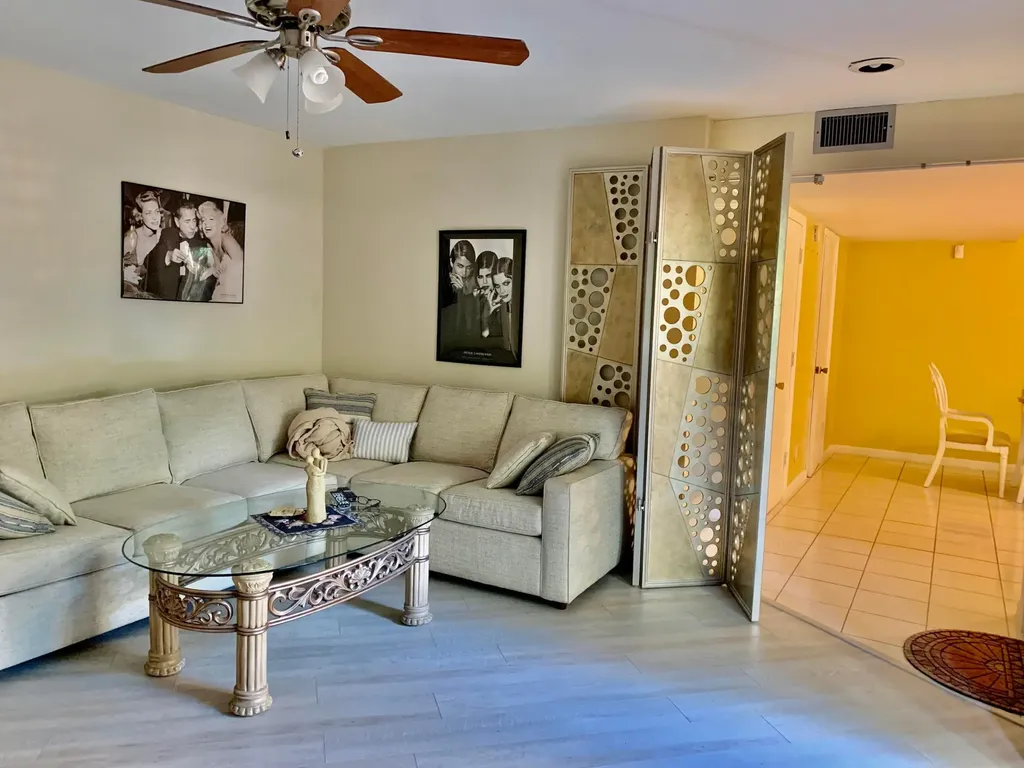 8115 SW 24 Th Street North Lauderdale FL 33068