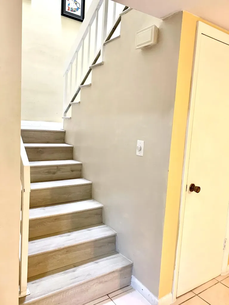8115 SW 24 Th Street North Lauderdale FL 33068