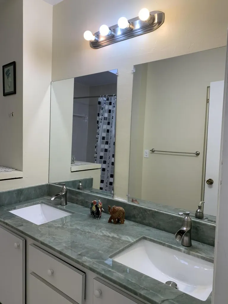8115 SW 24 Th Street North Lauderdale FL 33068