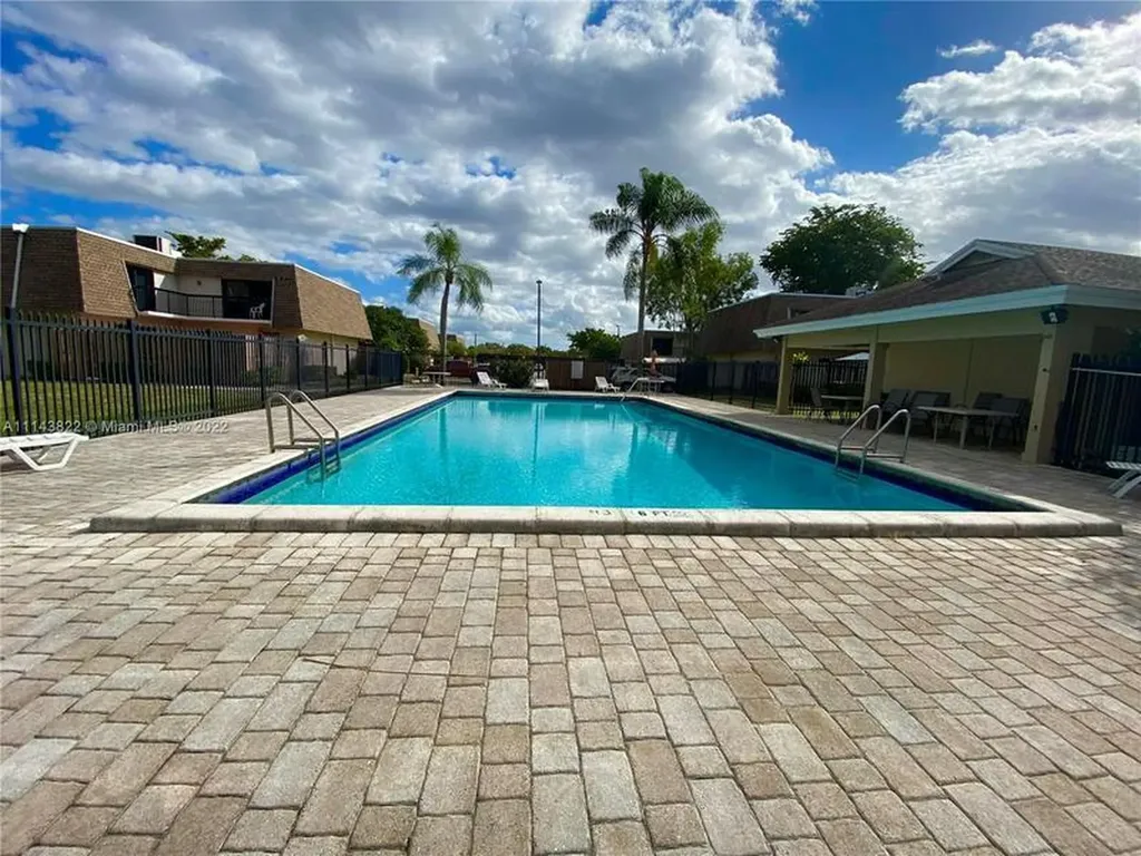 8115 SW 24 Th Street North Lauderdale FL 33068