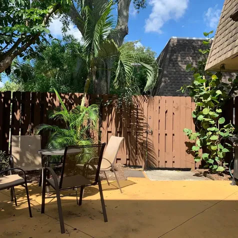 8115 SW 24 Th Street North Lauderdale FL 33068