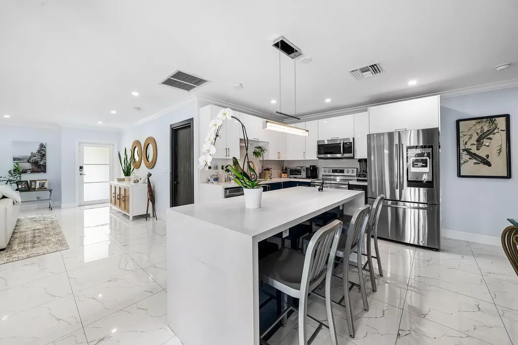 1029 W Palmetto Park Road Boca Raton FL 33486