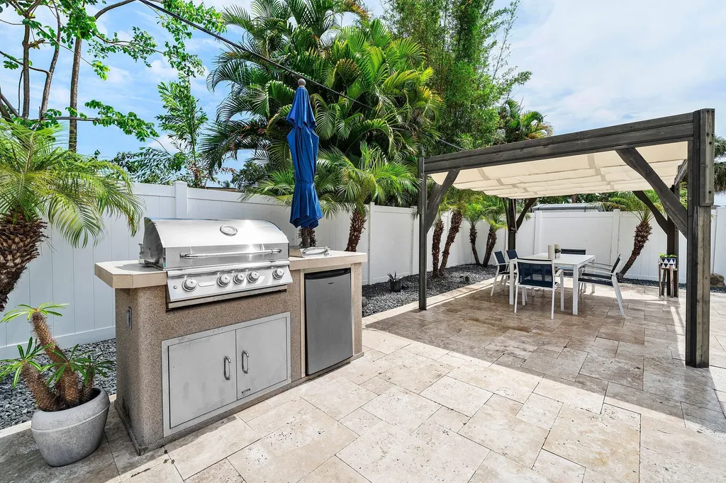1029 W Palmetto Park Road Boca Raton FL 33486
