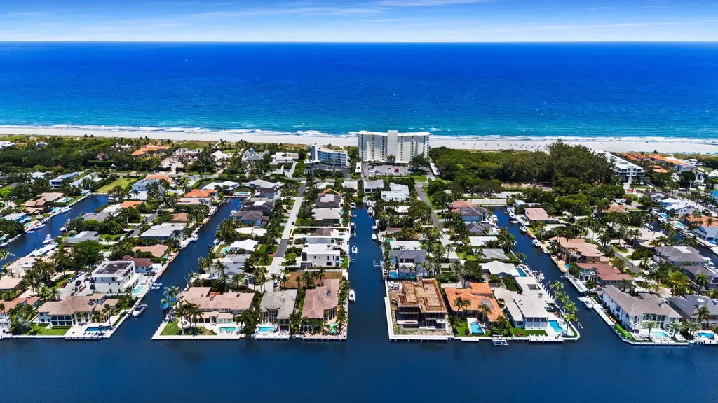 1018 Brooks Lane Delray Beach FL 33483