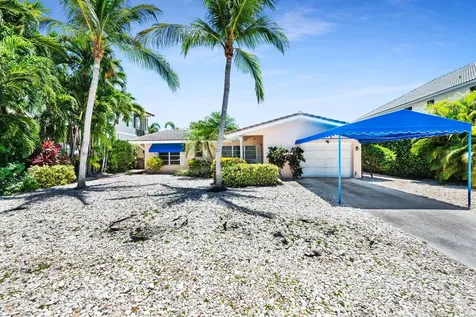 1018 Brooks Lane Delray Beach FL 33483