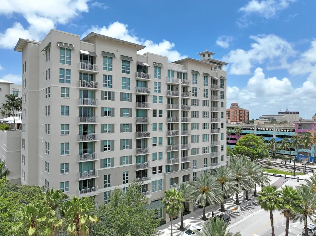 480 Hibiscus Street West Palm Beach FL 33401