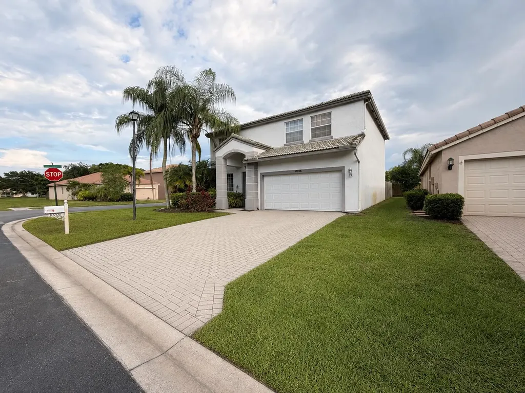 10706 Hidden Bend Way Wellington FL 33414