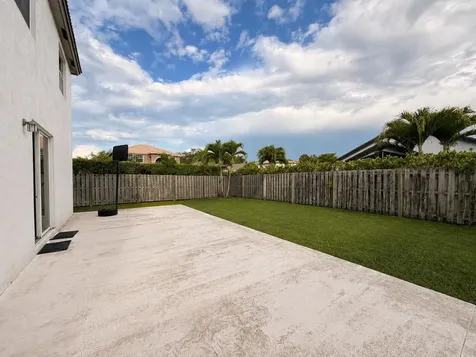 10706 Hidden Bend Way Wellington FL 33414