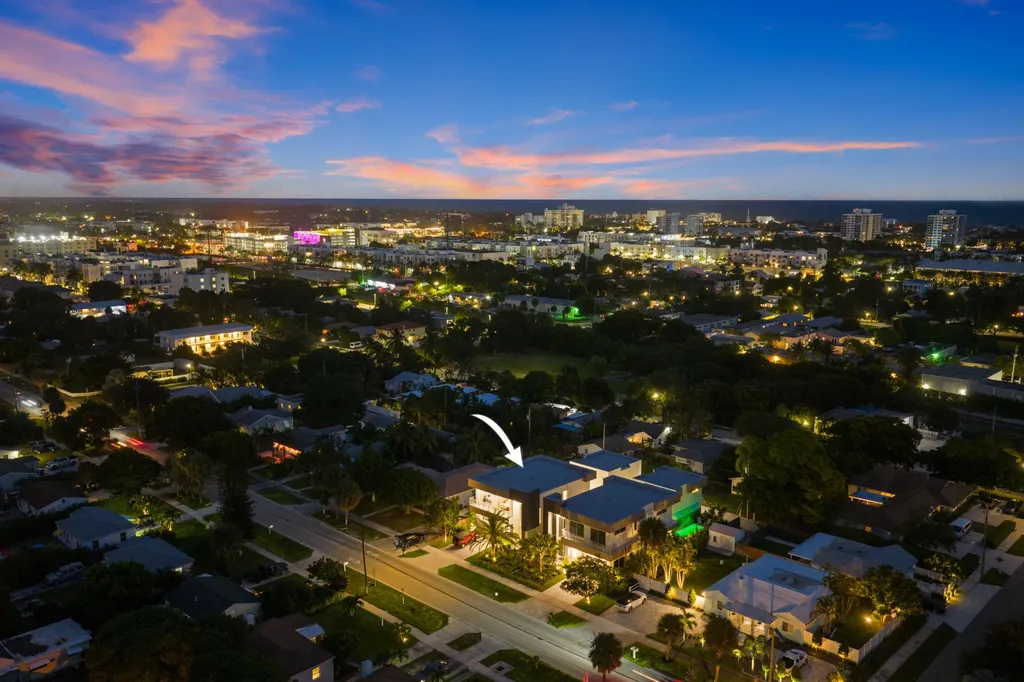 333 S Swinton Avenue Delray Beach FL 33444