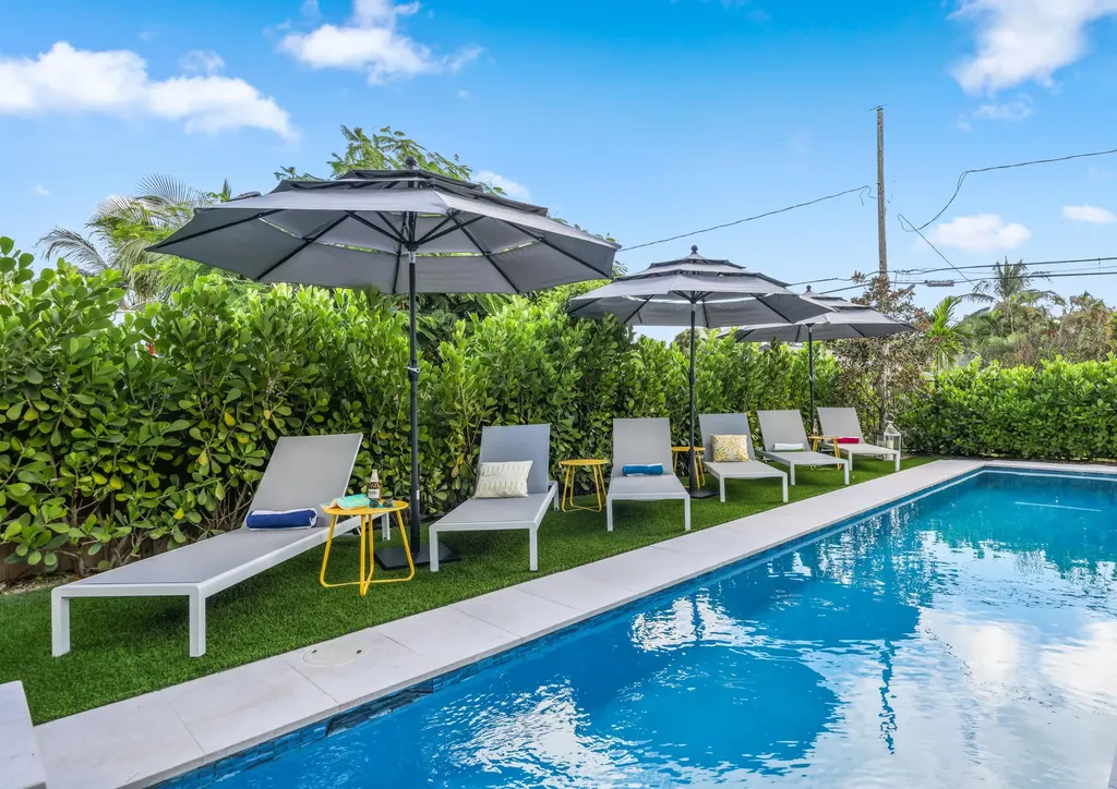 333 S Swinton Avenue Delray Beach FL 33444