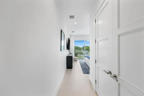 333 S Swinton Avenue Delray Beach FL 33444