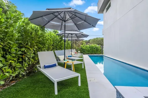 333 S Swinton Avenue Delray Beach FL 33444