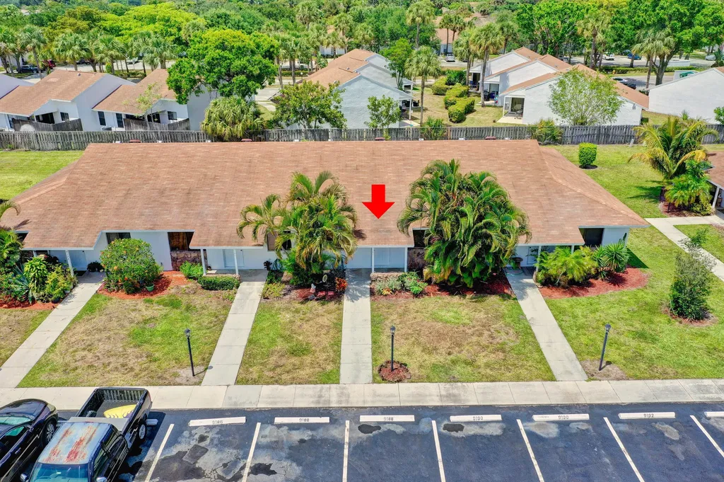 9186 Roan Lane West Palm Beach FL 33403
