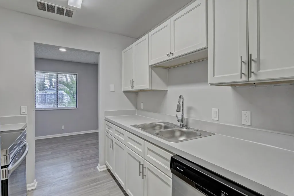 9186 Roan Lane West Palm Beach FL 33403