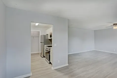 9186 Roan Lane West Palm Beach FL 33403