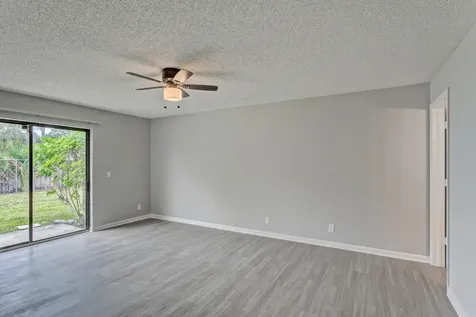 9186 Roan Lane West Palm Beach FL 33403