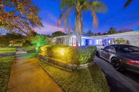 19885 NE 22nd Avenue Miami FL 33180
