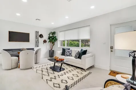 340 Summa Street West Palm Beach FL 33405
