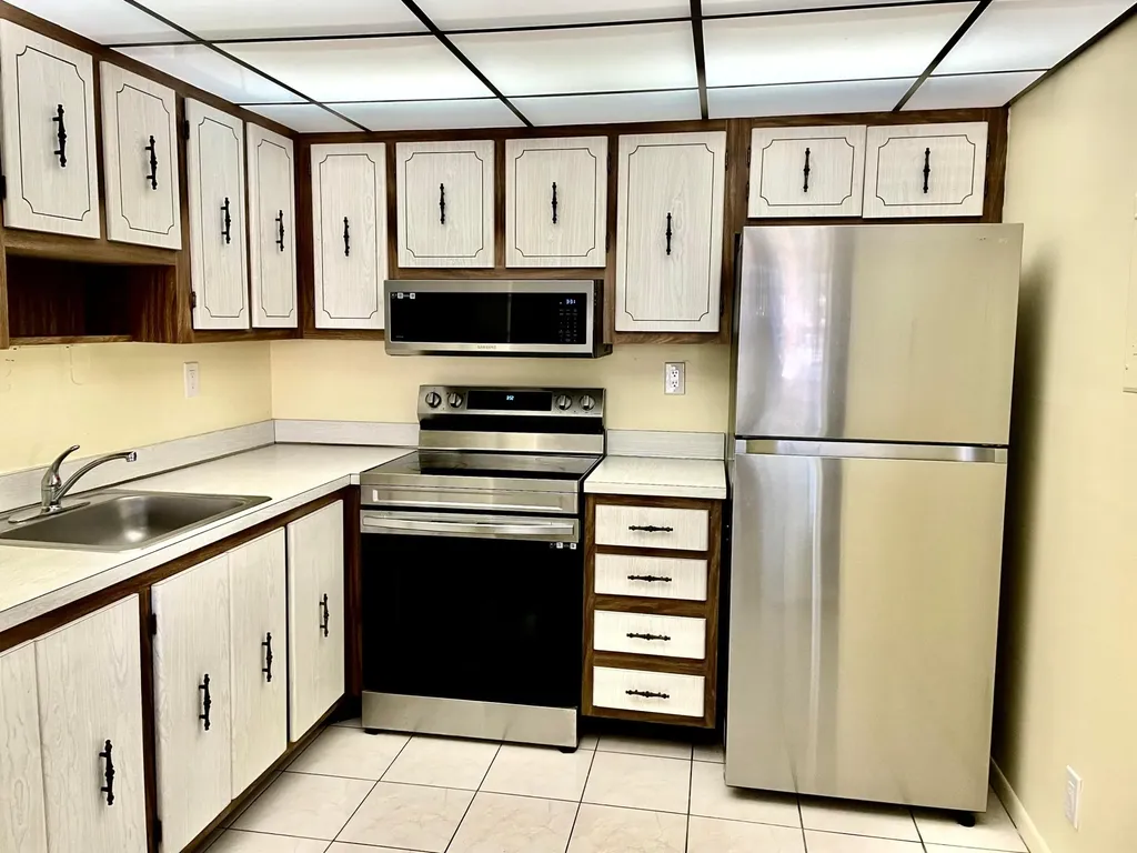 816 Normandy Q Delray Beach FL 33484