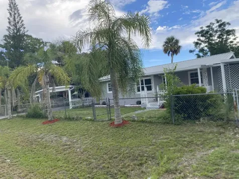 1788 SW 8th Street Okeechobee FL 34974