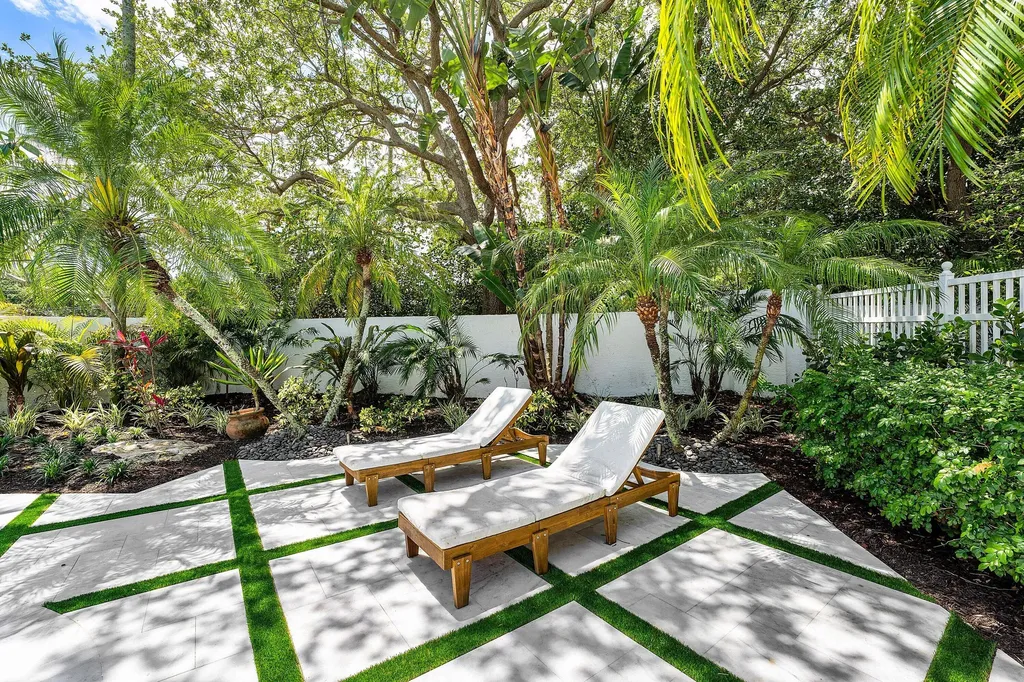 1210 Delray Lakes Drive Delray Beach FL 33444