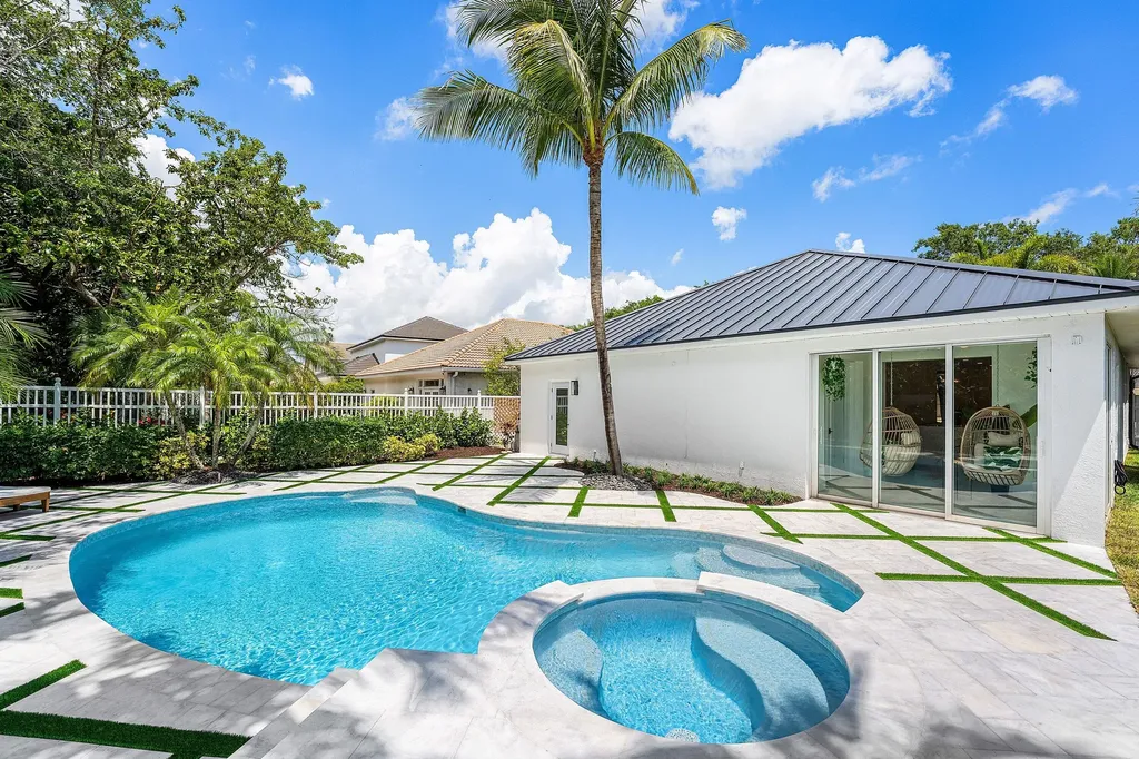 1210 Delray Lakes Drive Delray Beach FL 33444