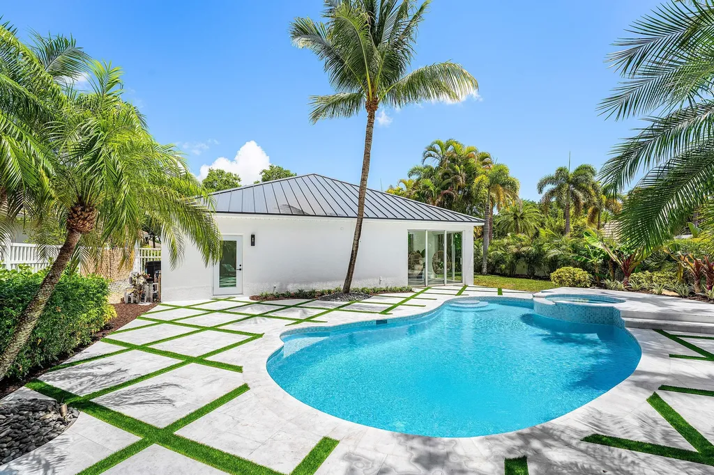 1210 Delray Lakes Drive Delray Beach FL 33444