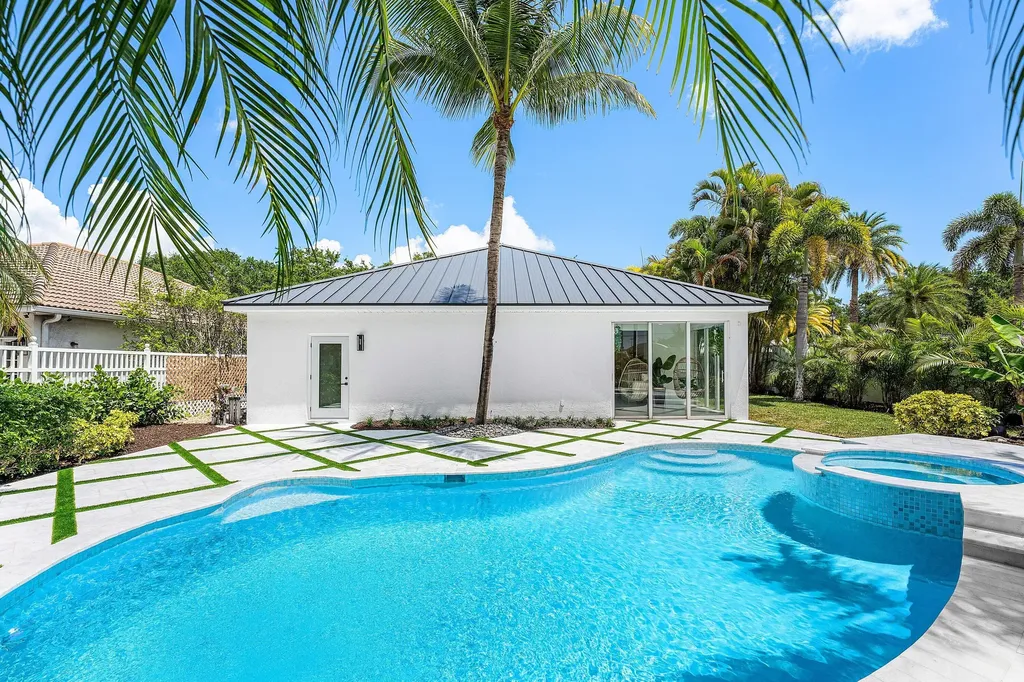 1210 Delray Lakes Drive Delray Beach FL 33444