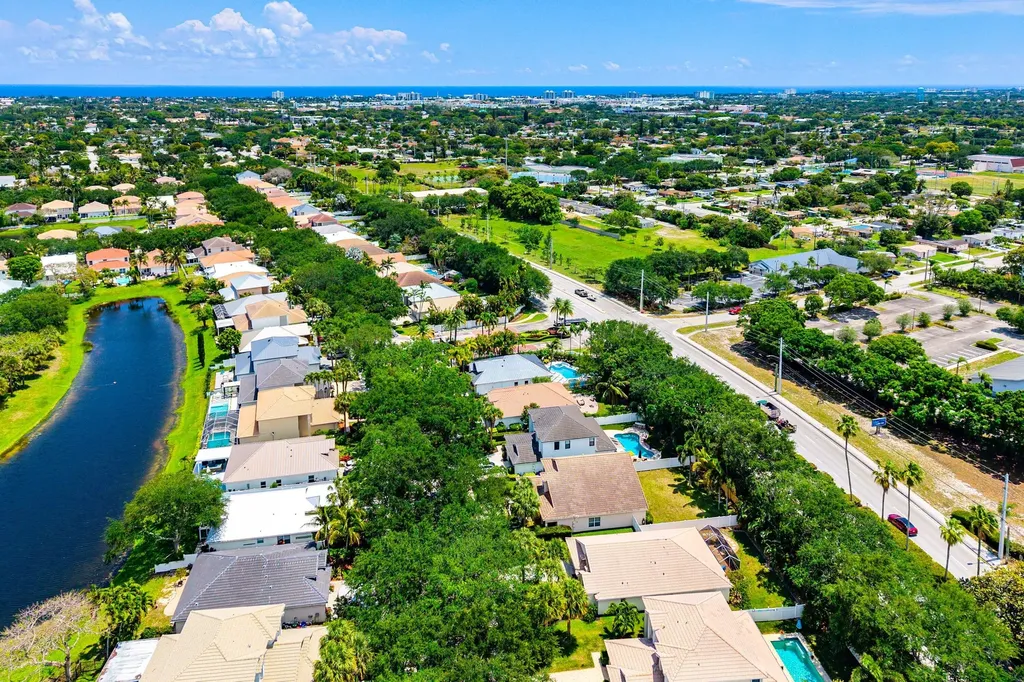 1210 Delray Lakes Drive Delray Beach FL 33444