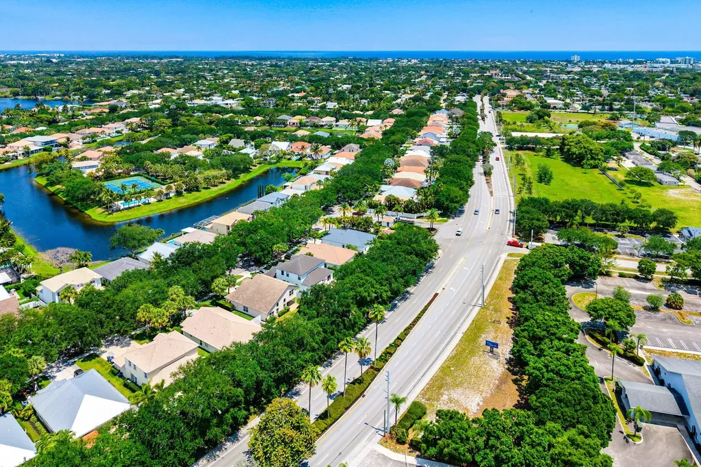 1210 Delray Lakes Drive Delray Beach FL 33444