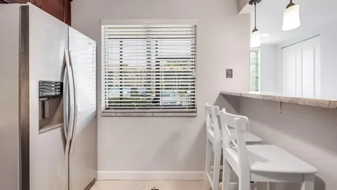 303 Lakeview Drive Weston FL 33326