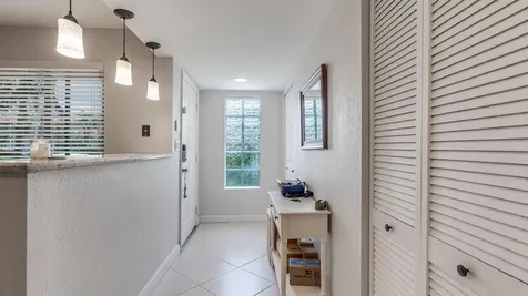 303 Lakeview Drive Weston FL 33326