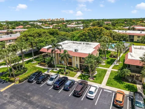 303 Lakeview Drive Weston FL 33326