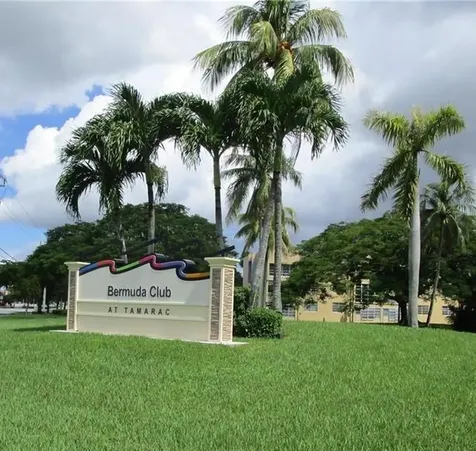 6070 NW 64th Avenue NW Tamarac FL 33319