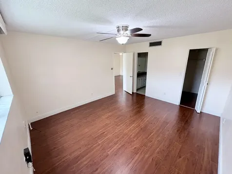 6070 NW 64th Avenue NW Tamarac FL 33319