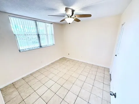 6070 NW 64th Avenue NW Tamarac FL 33319