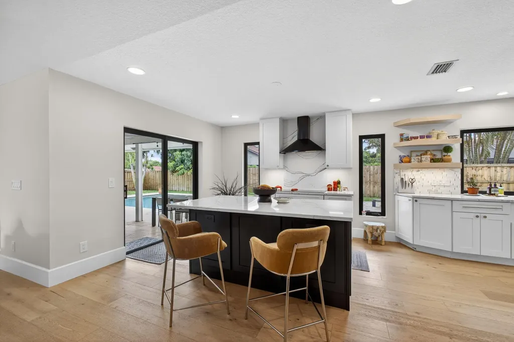 12897 La Rochelle Circle Palm Beach Gardens FL 33410