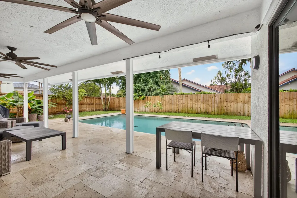12897 La Rochelle Circle Palm Beach Gardens FL 33410