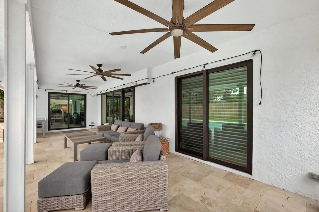 12897 La Rochelle Circle Palm Beach Gardens FL 33410