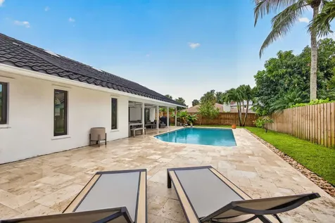 12897 La Rochelle Circle Palm Beach Gardens FL 33410
